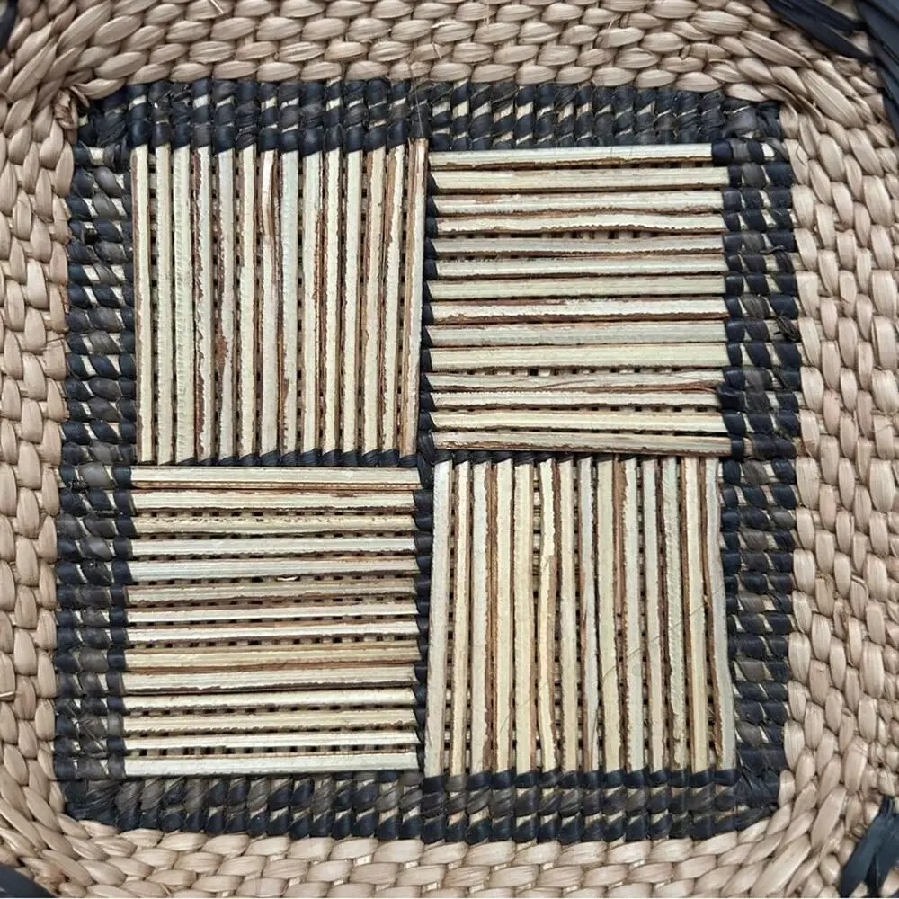 Binga Basket Tonga Zimbabwe Handwoven Decorative Basket in Tan and Brown